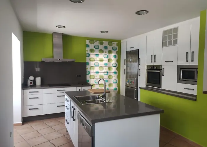 San Miguel Con Solarium Y Barbacoa * Torremolinos